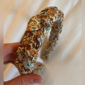 TWO Mi Golondrina headbands